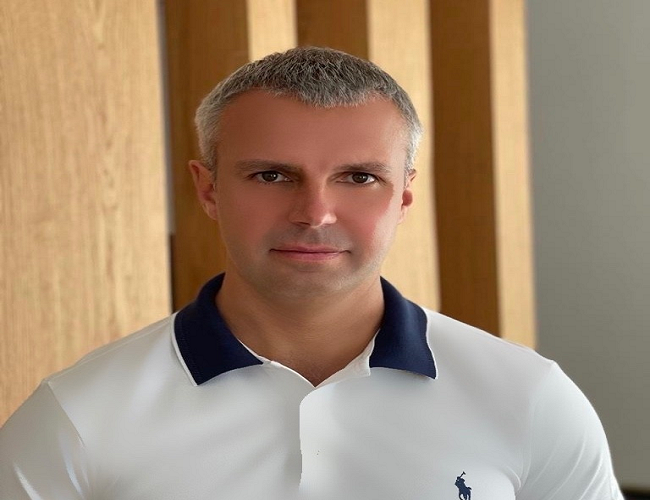 Igor Gutinskiy the director of Otkritie Broker