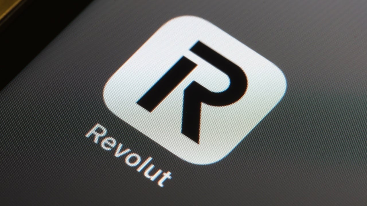 Revolut Introduces 1:1 USD-to-Stablecoin Swaps as Fintechs Embrace Crypto