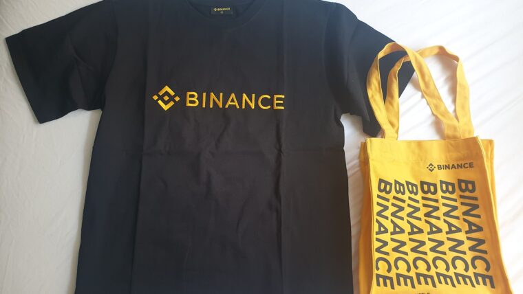 Photo for: Binance Rewrote Its Hack Statement Twice in 13 Minutes