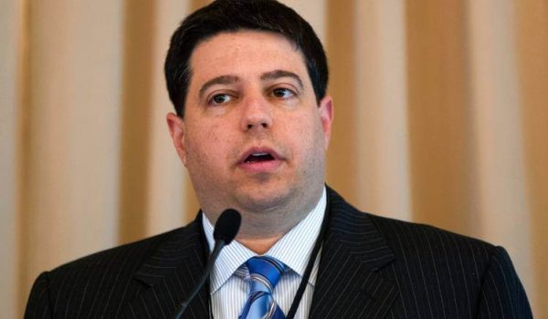 MI CI817 FXCM P 20150407193000