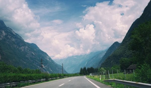 kKvwBPaT9ucgomTWSQx9 switzerland photo e1457440058364