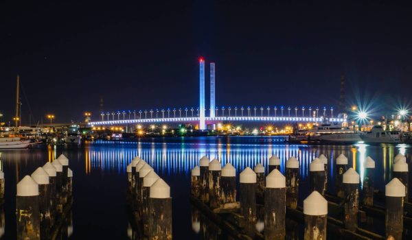 photo 1445067731677 d3397e22d5b5