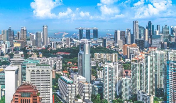 photo 1446726393226 86e252d674c4